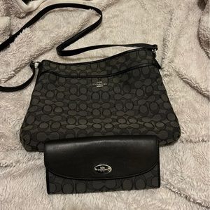 Coach Signature C crossbody bag and Matching Wallet Bundle